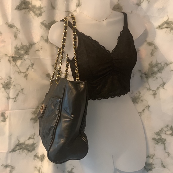 🎒 Aldo Quilted Black & Gold Shoulder Bag with Lock and Chain - Picture 11 of 14